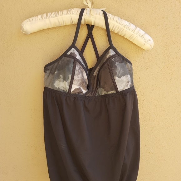 Lululemon Rehearsal Tank Black White Coal Tinted Canvas Super Women’s Sz 8 - Picture 3 of 11